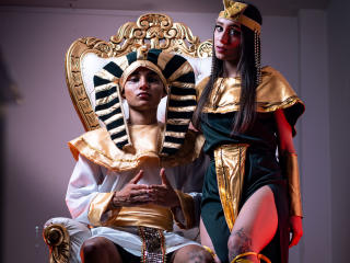 LexusAndScarlet - Live porn &amp; sex cam - 18366342