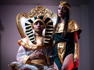 LexusAndScarlet - Live porn &amp; sex cam - 18366346