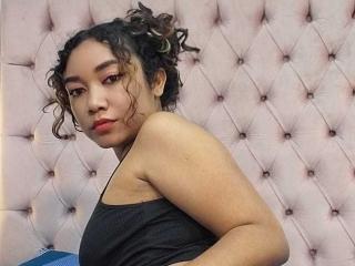 LucyWetWm - Live sex cam - 18366574
