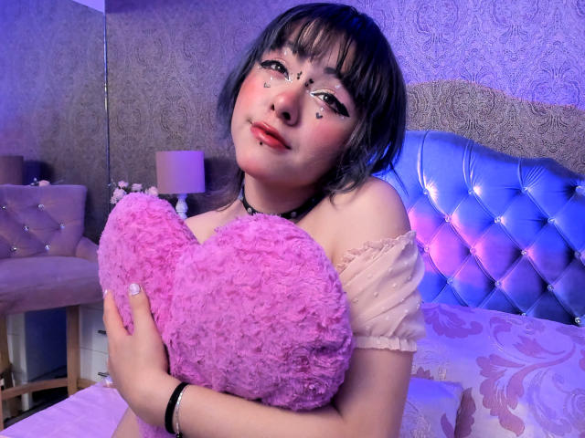 AmaraSol - ライブポルノ&amp;セックスカム - 18370262