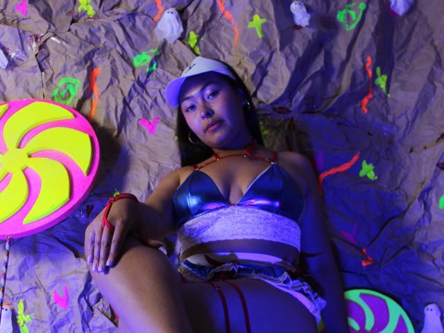 AlissonDiamond - Live porn &amp; sex cam - 18372678