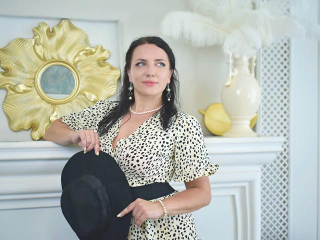 AmandaMilson - Live sex cam - 18373570