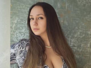 RosettaAbigale - Élő pornó és szexkamera - 18375738
