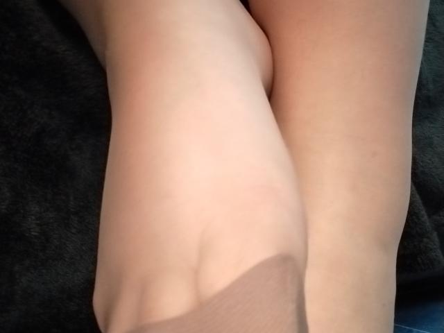 RebeccaSimmons - Live porn &amp; sex cam - 18378402