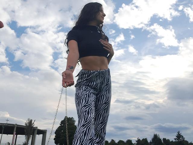 TammyDeluxe - Live porn &amp; sex cam - 18379998