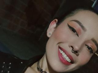 MelaniSmhit - Live porn &amp; sex cam - 18381766