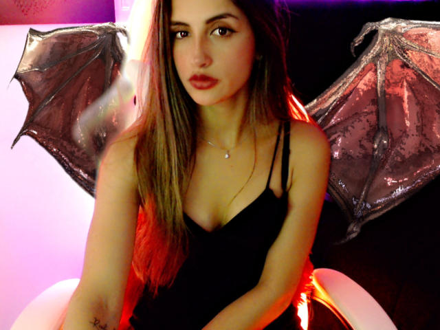 KatherinGrey - Live sex cam - 18382174
