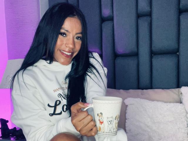 Amberv - Live porn &amp; sex cam - 18383414