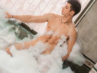 ZackCooper - Live porn &amp; sex cam - 18383666