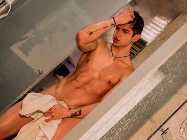 ZackCooper - Live porn &amp; sex cam - 18383718