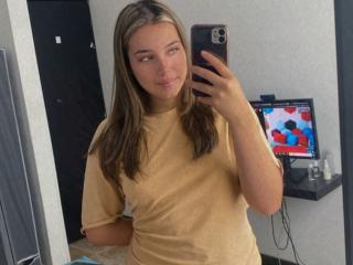 CelesteMitchell - Live porn &amp; sex cam - 18389354