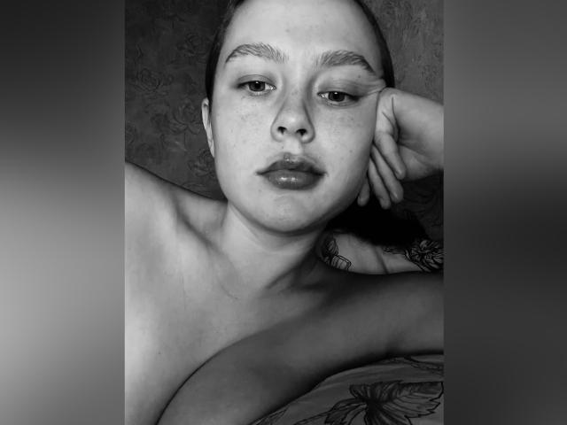 Kisa69x - Live porn &amp; sex cam - 18392738