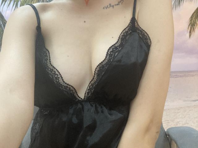 ImAmelie - Live porn &amp; sex cam - 18395398