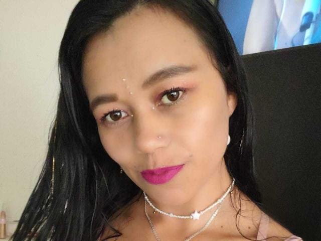 LunaYun - Sexe cam en vivo - 18397010