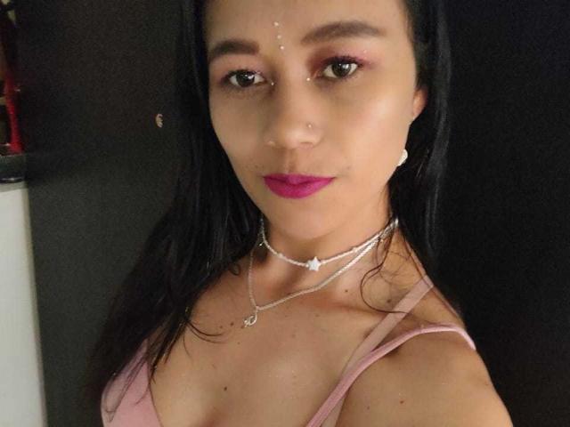 LunaYun - Sexe cam en vivo - 18397014