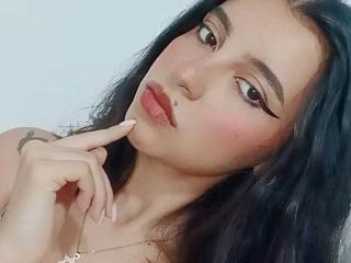 SaraTaylor69 - Live porn &amp; sex cam - 18398562