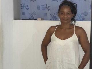 AmandaRios - сексуальная веб-камера в реальном времени - 18399570