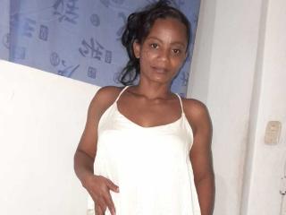 AmandaRios - сексуальная веб-камера в реальном времени - 18399578