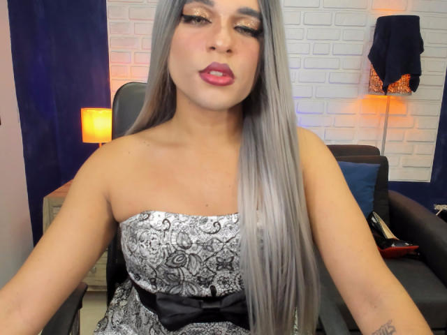 BellaDyGaless - Sexe cam en vivo - 18400362