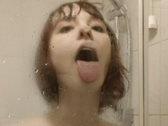 MissAstravert - Live sex cam - 18400862