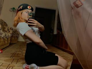 JulietGloss - Live porn &amp; sex cam - 18401178