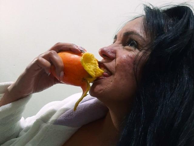 LailaCastillo - Live sexe cam - 18401750