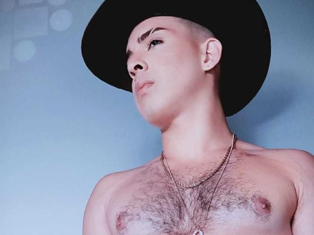 RyanRocket - Sexe cam en vivo - 18402674