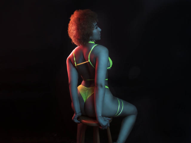 NicolettaCortez - Sexe cam en vivo - 18403650