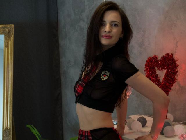 LisaKiraGirls - Live porn &amp; sex cam - 18403926