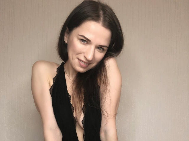 DinaX69 - Live porn &amp; sex cam - 18404422