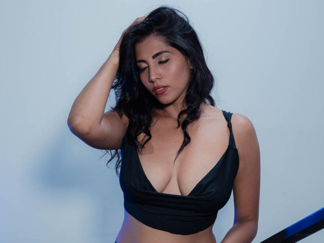 NatalyCortes - Sexe cam en vivo - 18408558
