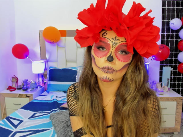 ValerieStone - Live sex cam - 18408978