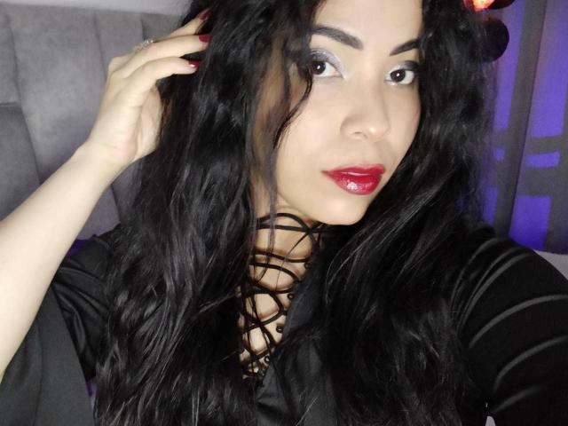 RoseMonroe - Live sex cam - 18411562