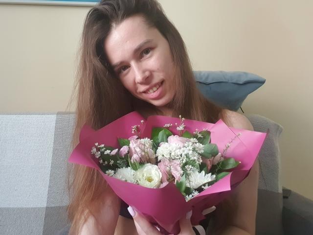 KiraRobberts - Live sex cam - 18413186