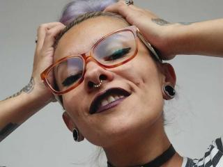 AmelieBlake - Live sex cam - 18421974