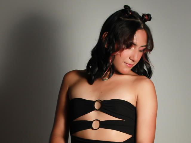 BriiannaLove - Sexe cam en vivo - 18423326