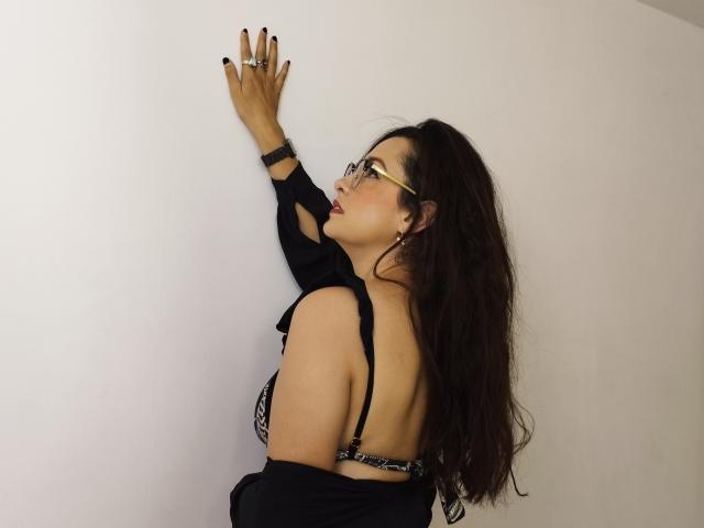 LuisaOsorio - Sexe cam en vivo - 18423970
