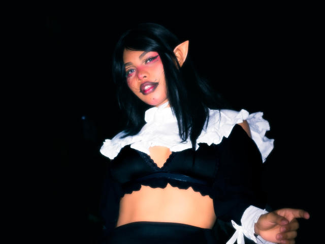 AnniieeBell - сексуальная веб-камера в реальном времени - 18427350