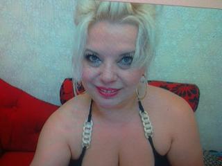 SoniaHotMilf - Sexe cam en vivo - 18428210