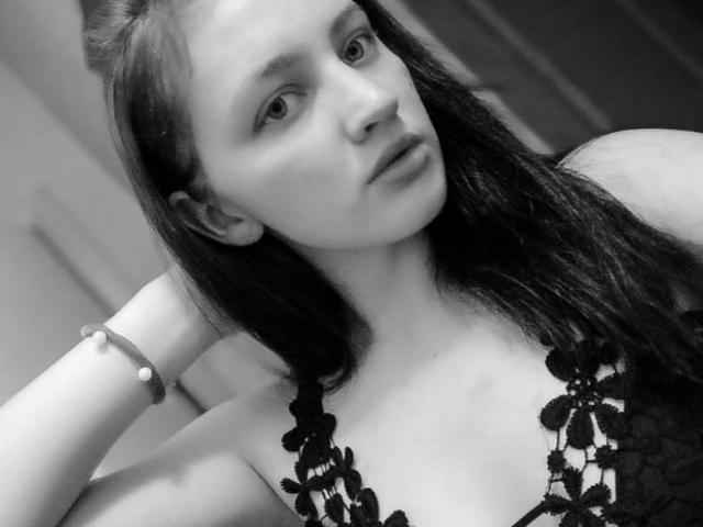 AllessaS - Sexe cam en vivo - 18429018