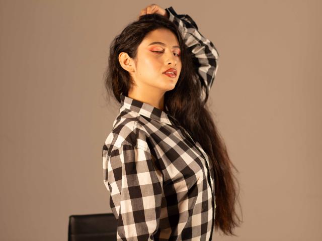 ClaraX69 - Live porn &amp; sex cam - 18429558