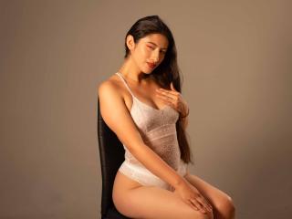 ClaraX69 - Live porn &amp; sex cam - 18429666