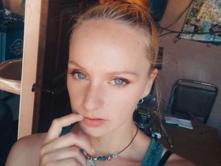 LegendRenee - Live porn &amp; sex cam - 18430522