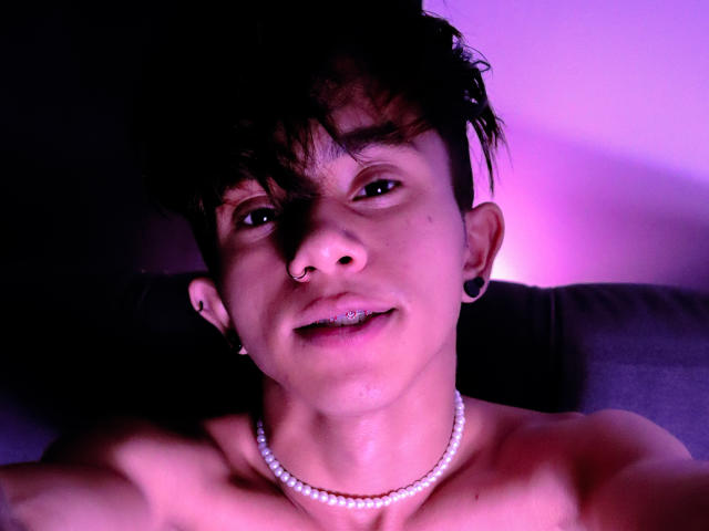 DannySantoro - Live porn &amp; sex cam - 18430650