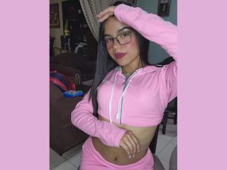 KorneliaX - сексуальная веб-камера в реальном времени - 18430790