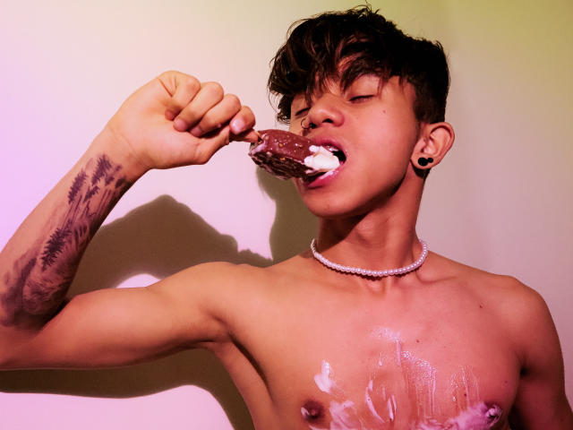 DannySantoro - Live porn &amp; sex cam - 18431046