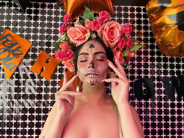 ClaireLourent - Live porn &amp; sex cam - 18432422