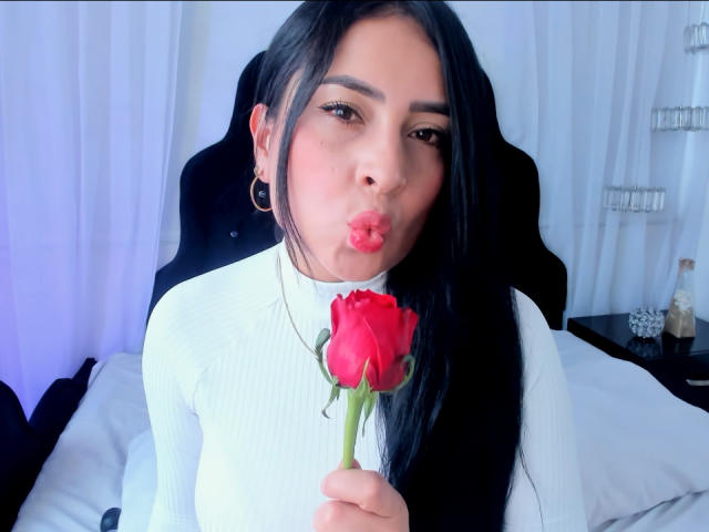 AmmyRoos - Live porn &amp; sex cam - 18432622