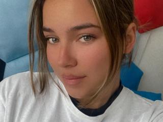 CelesteMitchell - Live porn &amp; sex cam - 18432734