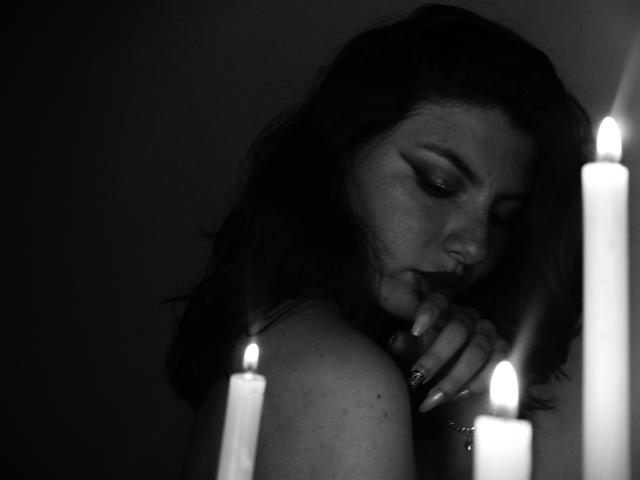 HinataYagami - פורנו בשידור חי ומצלמת סקס - 18433902